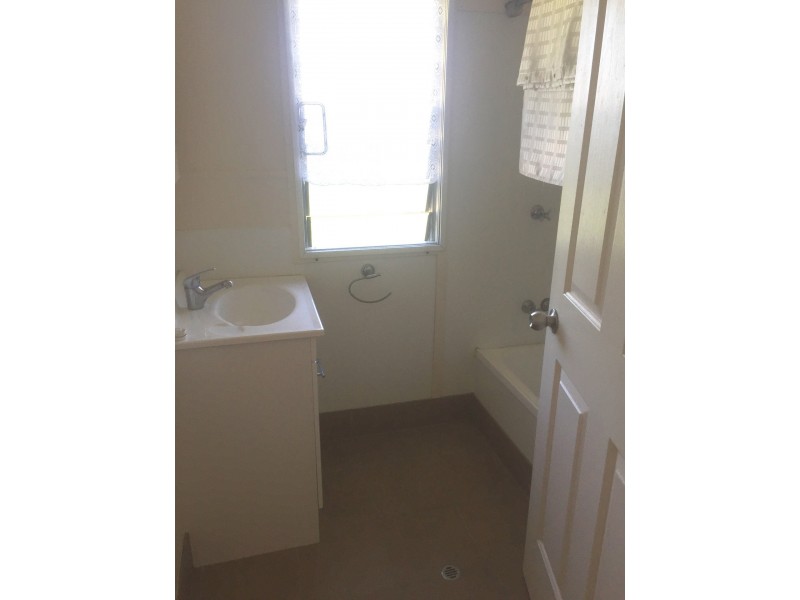 Unit 1/212 Agnes Street, The Range QLD 4700