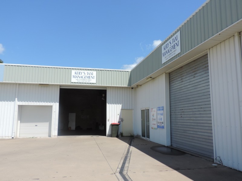 Unit 2b/8 Robison Street, Park Avenue QLD 4701