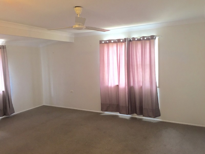 11 Duffy Street, Kawana QLD 4701