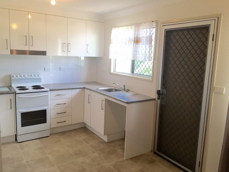 11 Duffy Street, Kawana QLD 4701