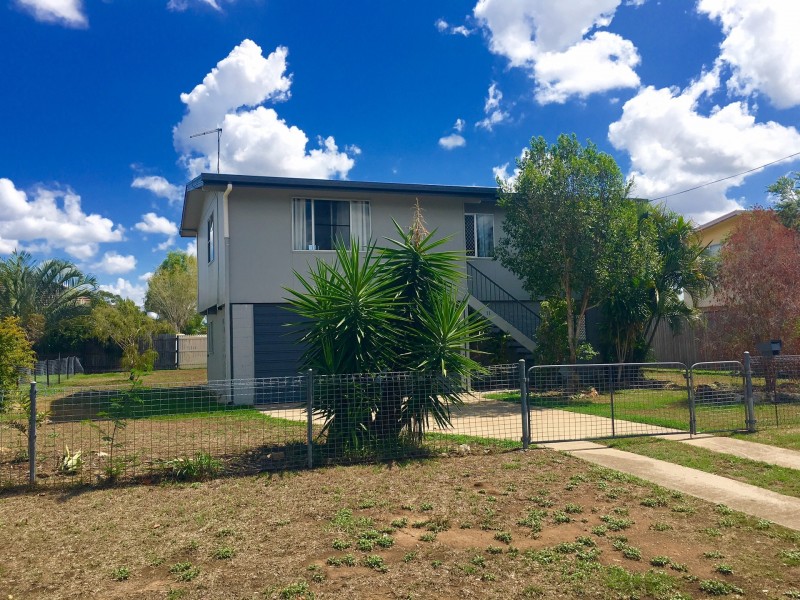 11 Duffy Street, Kawana QLD 4701