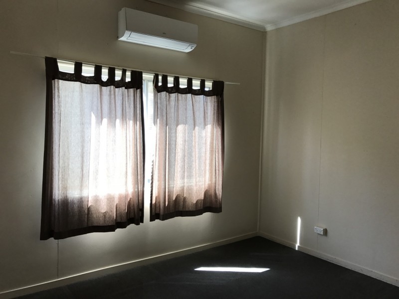 7 Burnett Street, Berserker QLD 4701