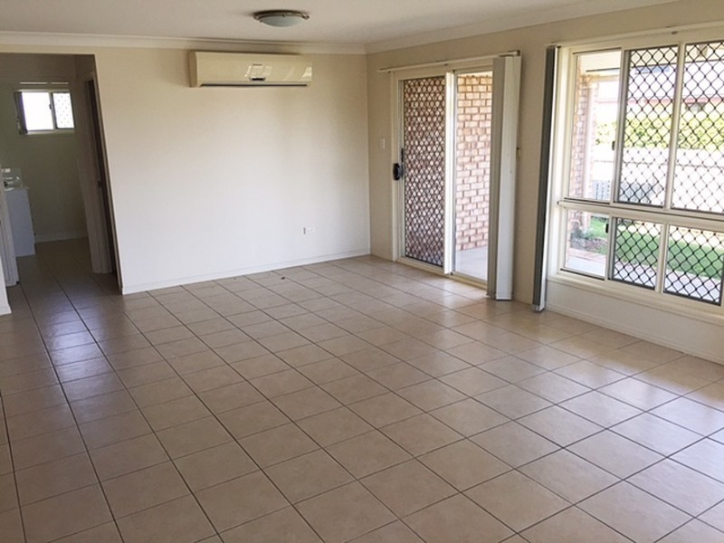 10 William Close, Gracemere QLD 4702