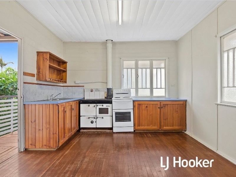 30 Caroline Street, Rockhampton City QLD 4700