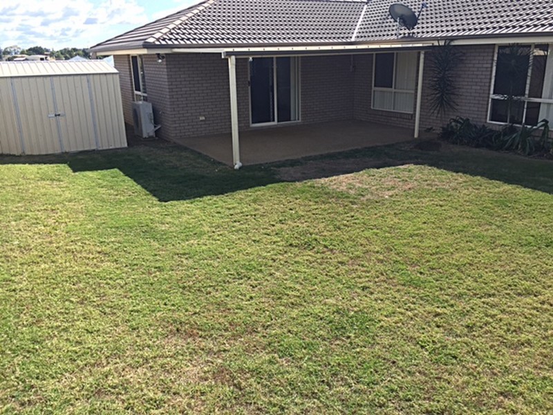 12 John Oxley Drive, Gracemere QLD 4702