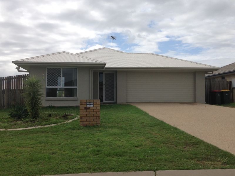 17 Tawarra Crescent, Gracemere QLD 4702