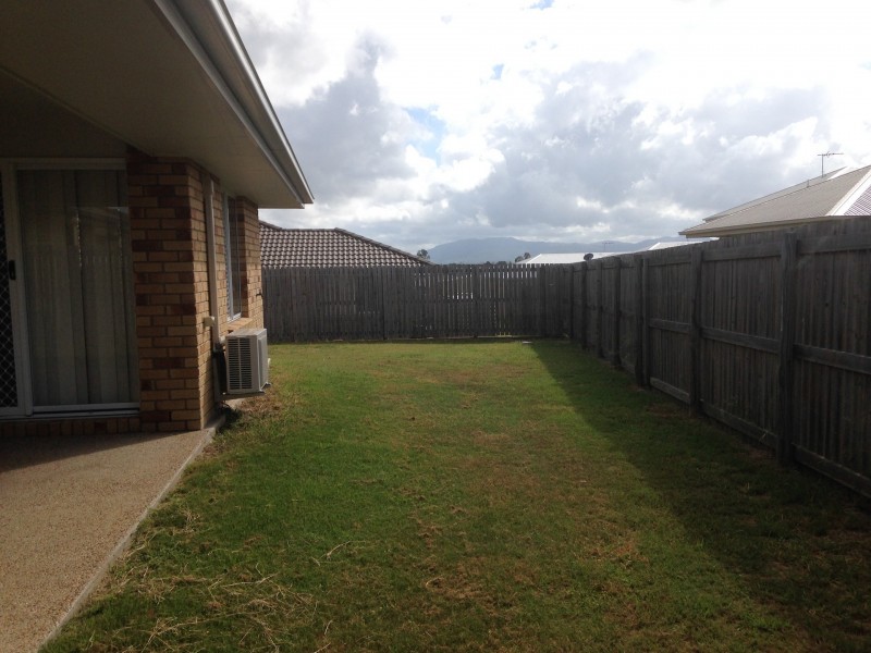 17 Tawarra Crescent, Gracemere QLD 4702
