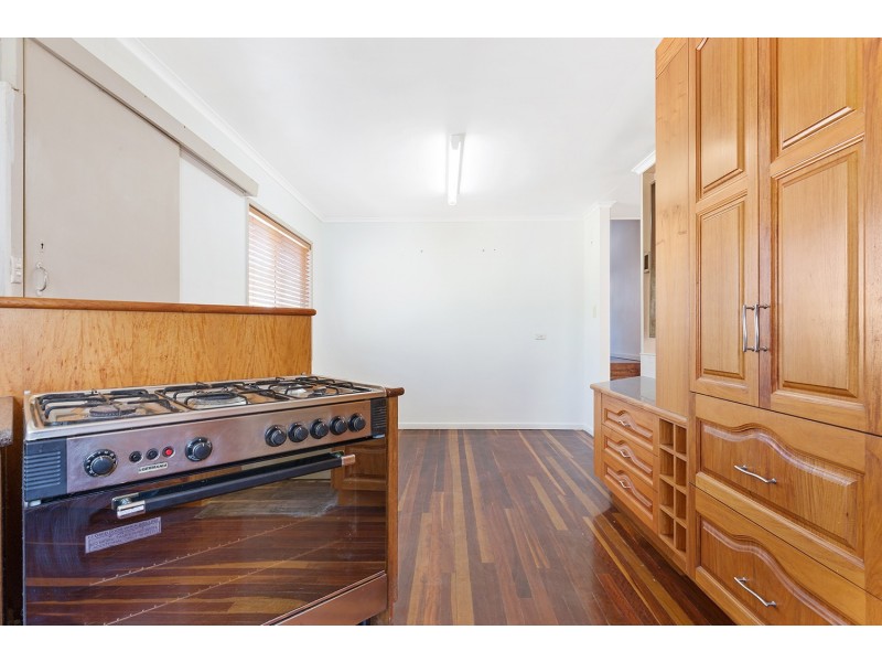 102 Rice Street, Park Avenue QLD 4701