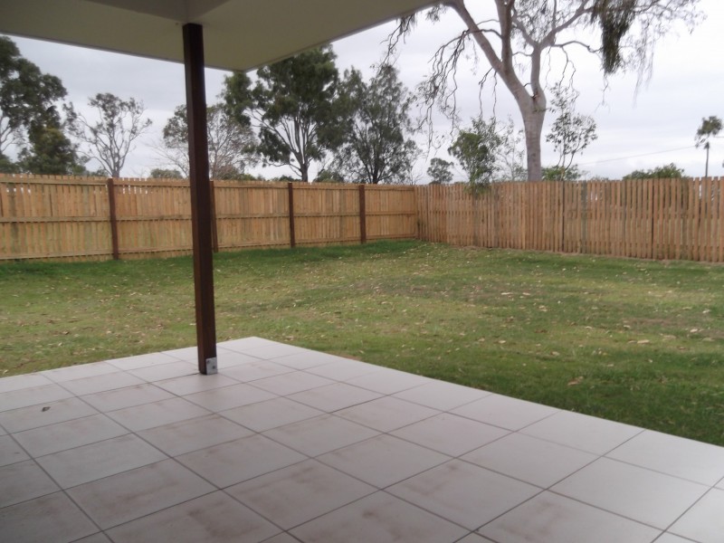 33 Amy Street, Gracemere QLD 4702