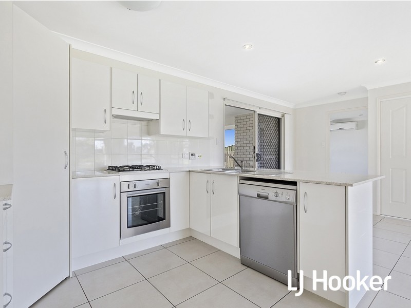 32 Lucas Street, Gracemere QLD 4702