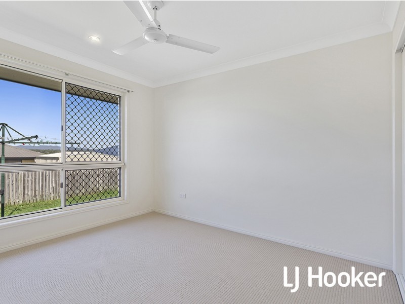 32 Lucas Street, Gracemere QLD 4702