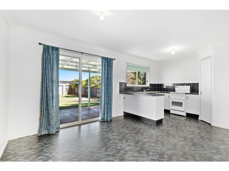 12 Banksia Court, Gracemere QLD 4702