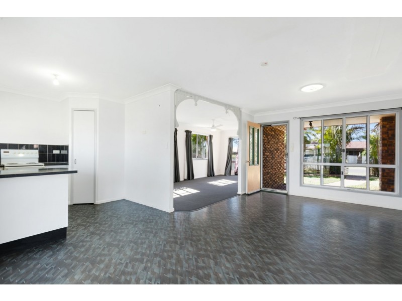 12 Banksia Court, Gracemere QLD 4702