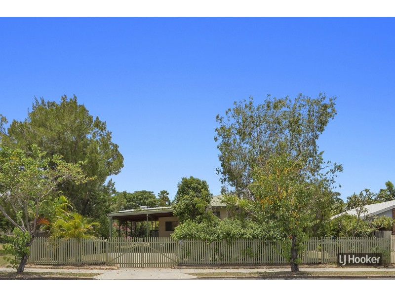 928 Yaamba Road, Parkhurst QLD 4702