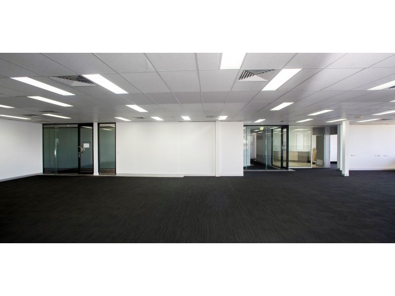 1 Aquatic Place, Berserker QLD 4701