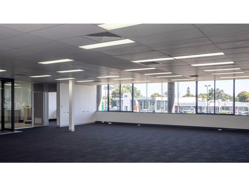 1 Aquatic Place, Berserker QLD 4701