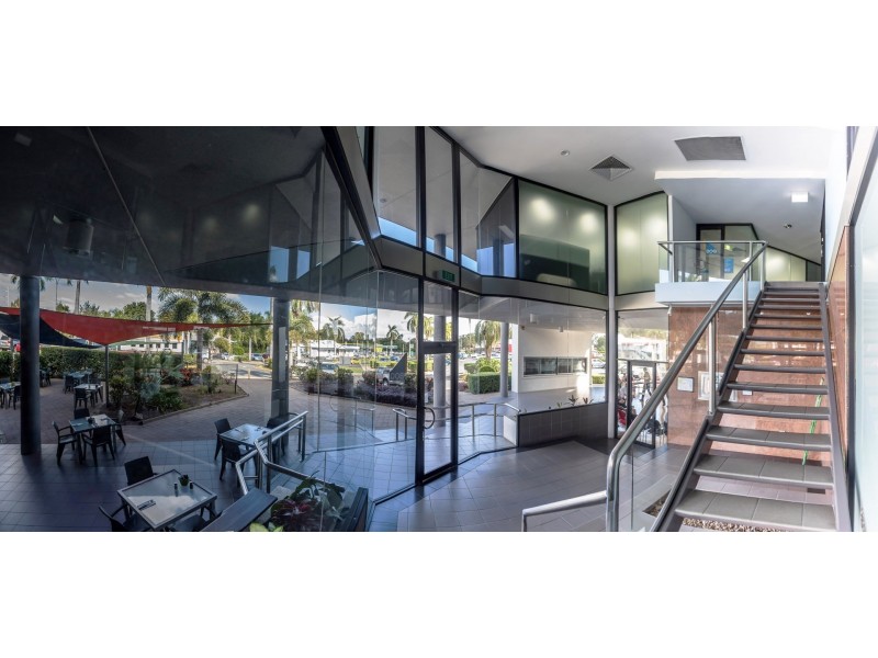1 Aquatic Place, Berserker QLD 4701