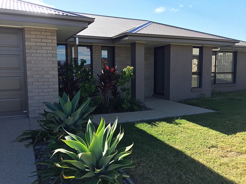 9 Gee Place, Gracemere QLD 4702