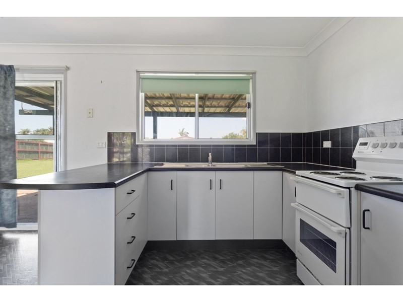 12 Banksia Court, Gracemere QLD 4702