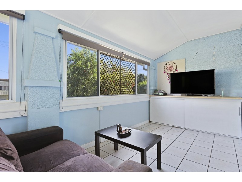 194 Berserker Street, Berserker QLD 4701