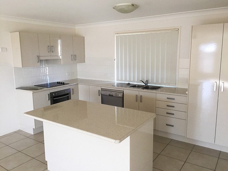 1 Perkins Court, Gracemere QLD 4702
