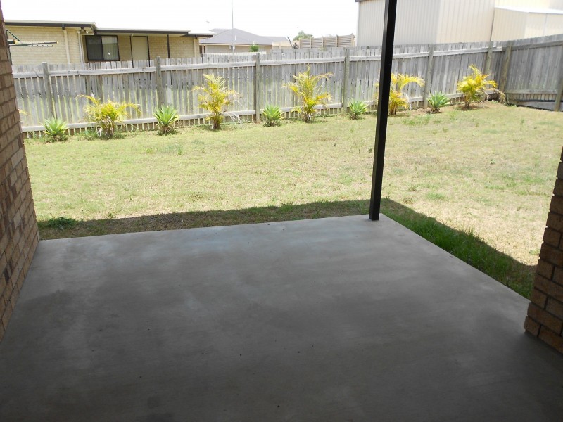 8 Audrey Drive, Gracemere QLD 4702