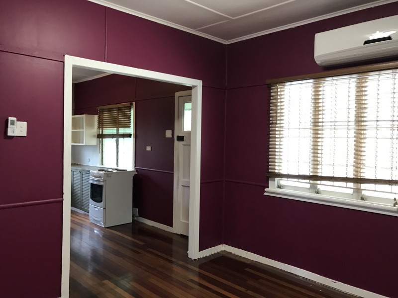 148 High Street, Berserker QLD 4701