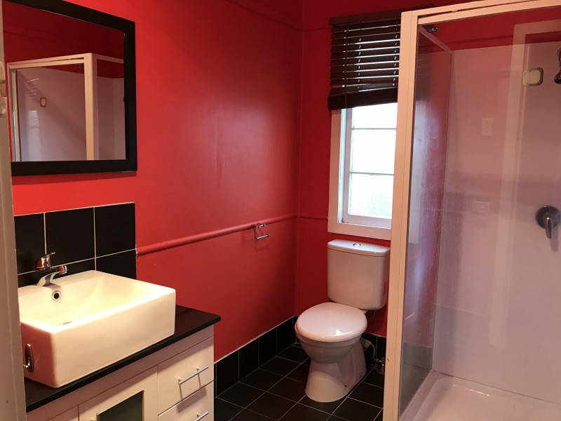 148 High Street, Berserker QLD 4701