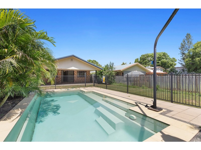 293 Creek Street, Berserker QLD 4701