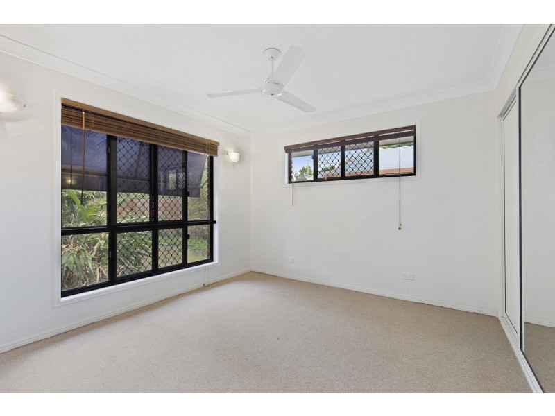 293 Creek Street, Berserker QLD 4701