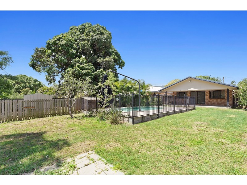 293 Creek Street, Berserker QLD 4701