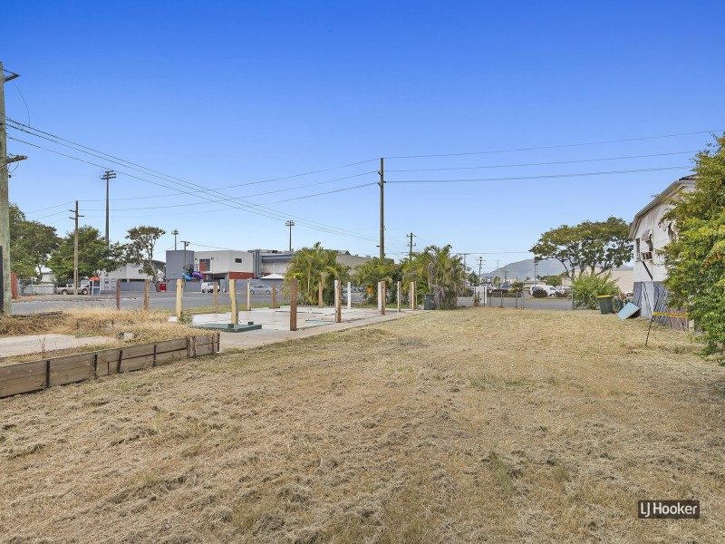 120 Murray Street, The Range QLD 4700