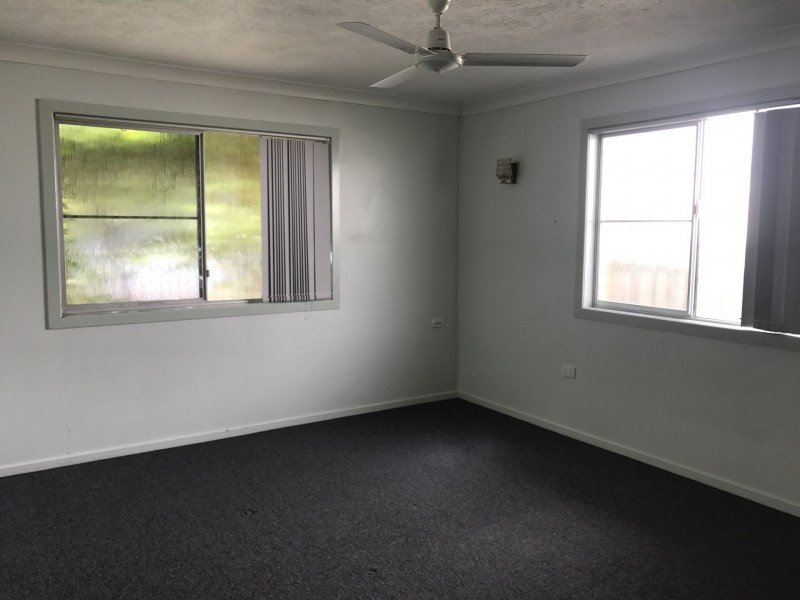 34 Cowap Street, Park Avenue QLD 4701