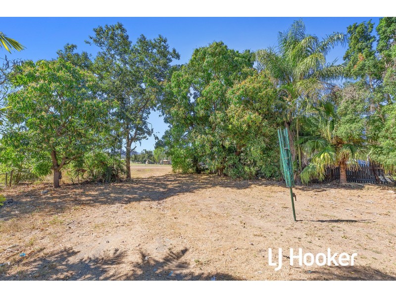 97 Lakes Creek Road, Berserker QLD 4701