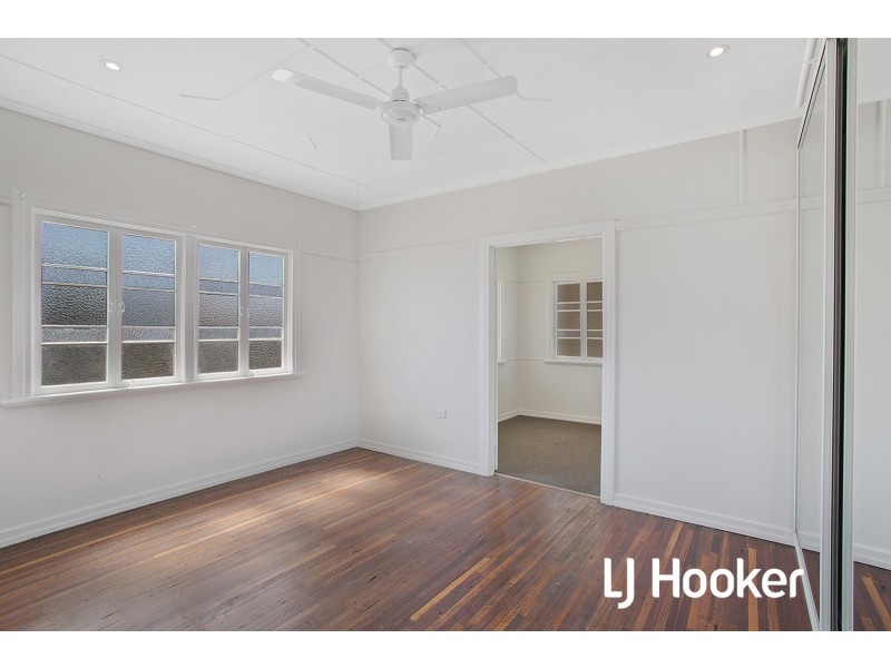 42 Lucas Street, Berserker QLD 4701