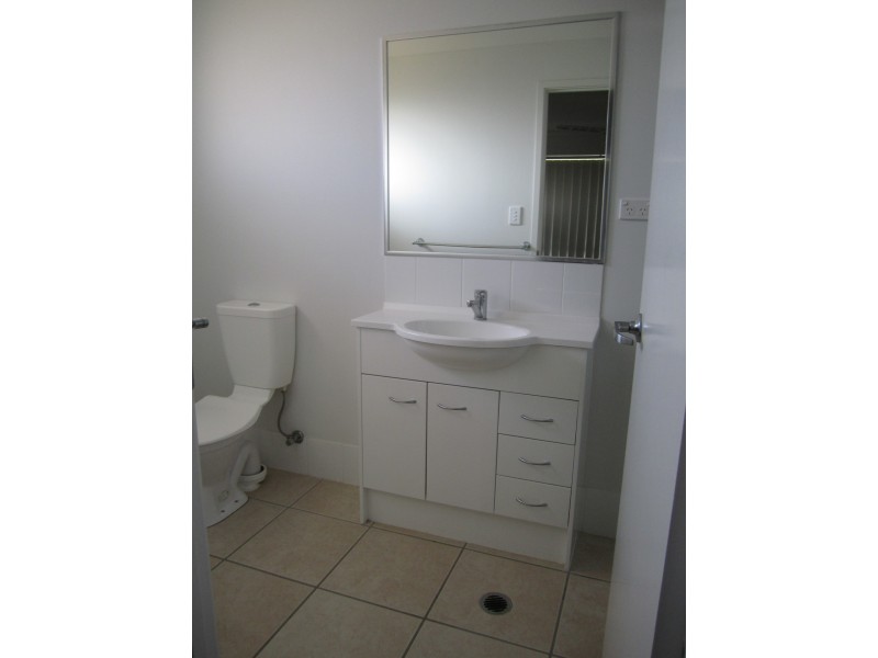 14 Violet Drive, Gracemere QLD 4702