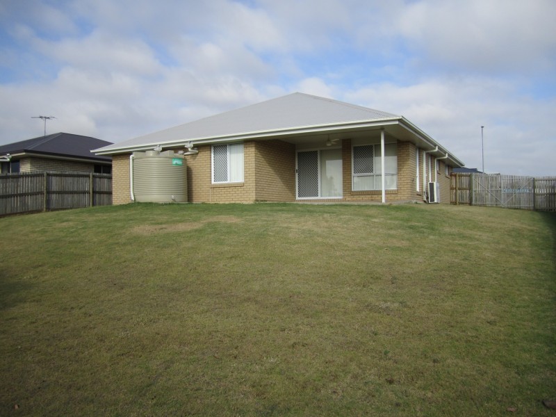 14 Violet Drive, Gracemere QLD 4702