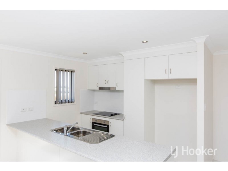 4 Gee Place, Gracemere QLD 4702