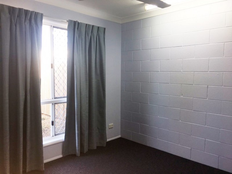 Unit 1/16 Poole Street, Kawana QLD 4701