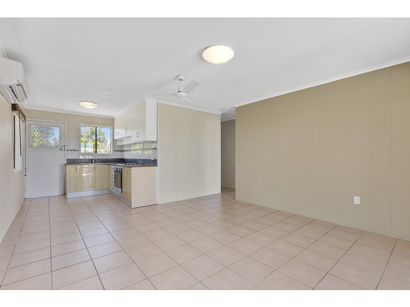 Unit 1 & 2/111 Rodboro Street, Berserker QLD 4701
