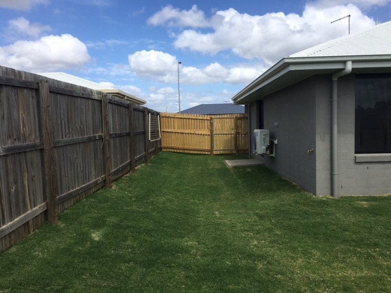 32B Bronco Crescent, Gracemere QLD 4702