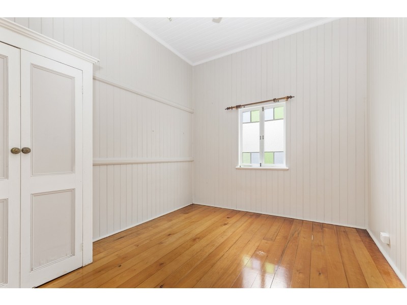 10 Lloyd Street, Park Avenue QLD 4701