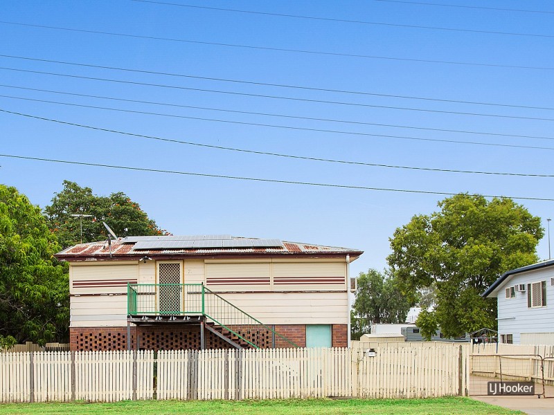 33 Dean Street, Berserker QLD 4701