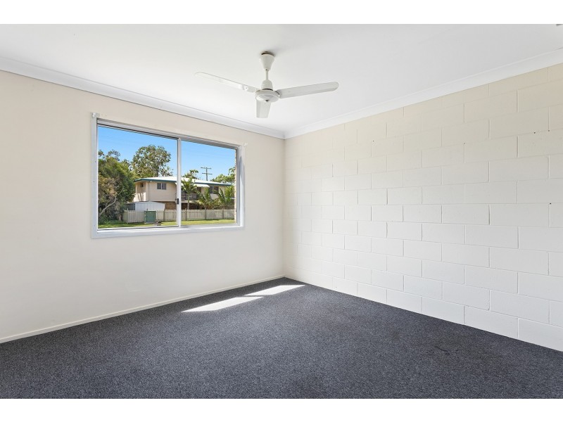 114 Stenlake Avenue, Kawana QLD 4701