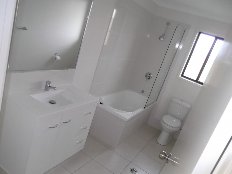 12 Marc Crescent, Gracemere QLD 4702