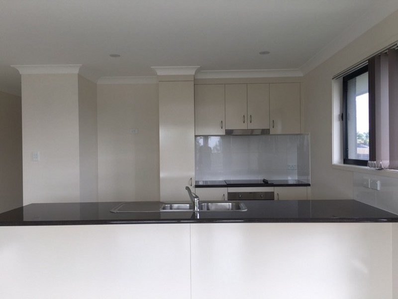 32A Bronco Cresent, Gracemere QLD 4702
