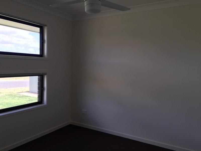 32A Bronco Cresent, Gracemere QLD 4702