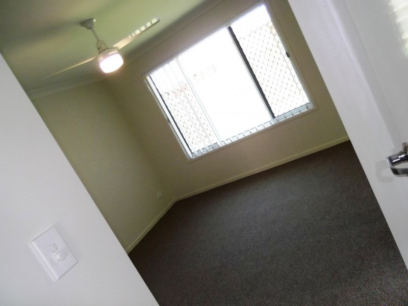 15 Thomas Street, Gracemere QLD 4702