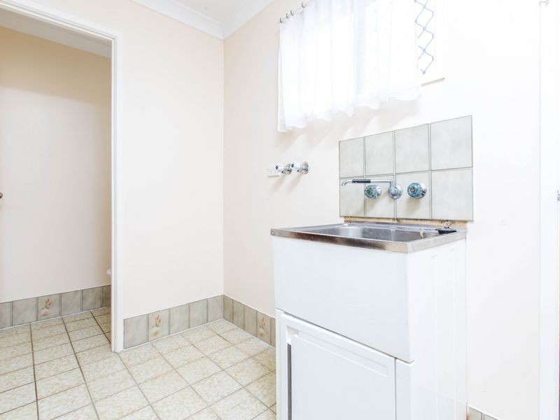 1/40 Geaney Street, Norman Gardens QLD 4701