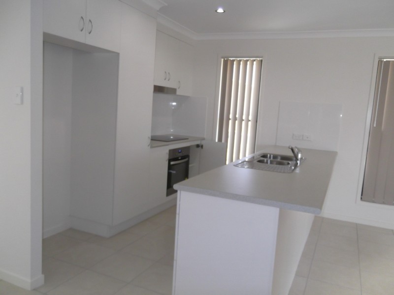 38 Marc Crescent, Gracemere QLD 4702